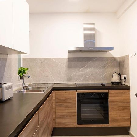 Golden Flat In San Pawl-Hosted By Sweetstay Bahía de San Pablo Exterior foto