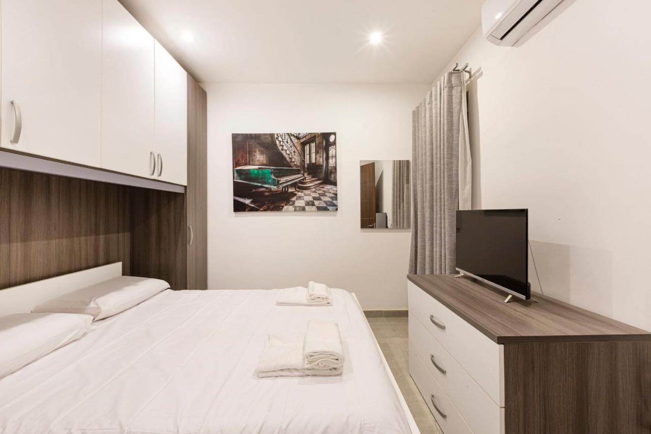 Golden Flat In San Pawl-Hosted By Sweetstay Bahía de San Pablo Exterior foto
