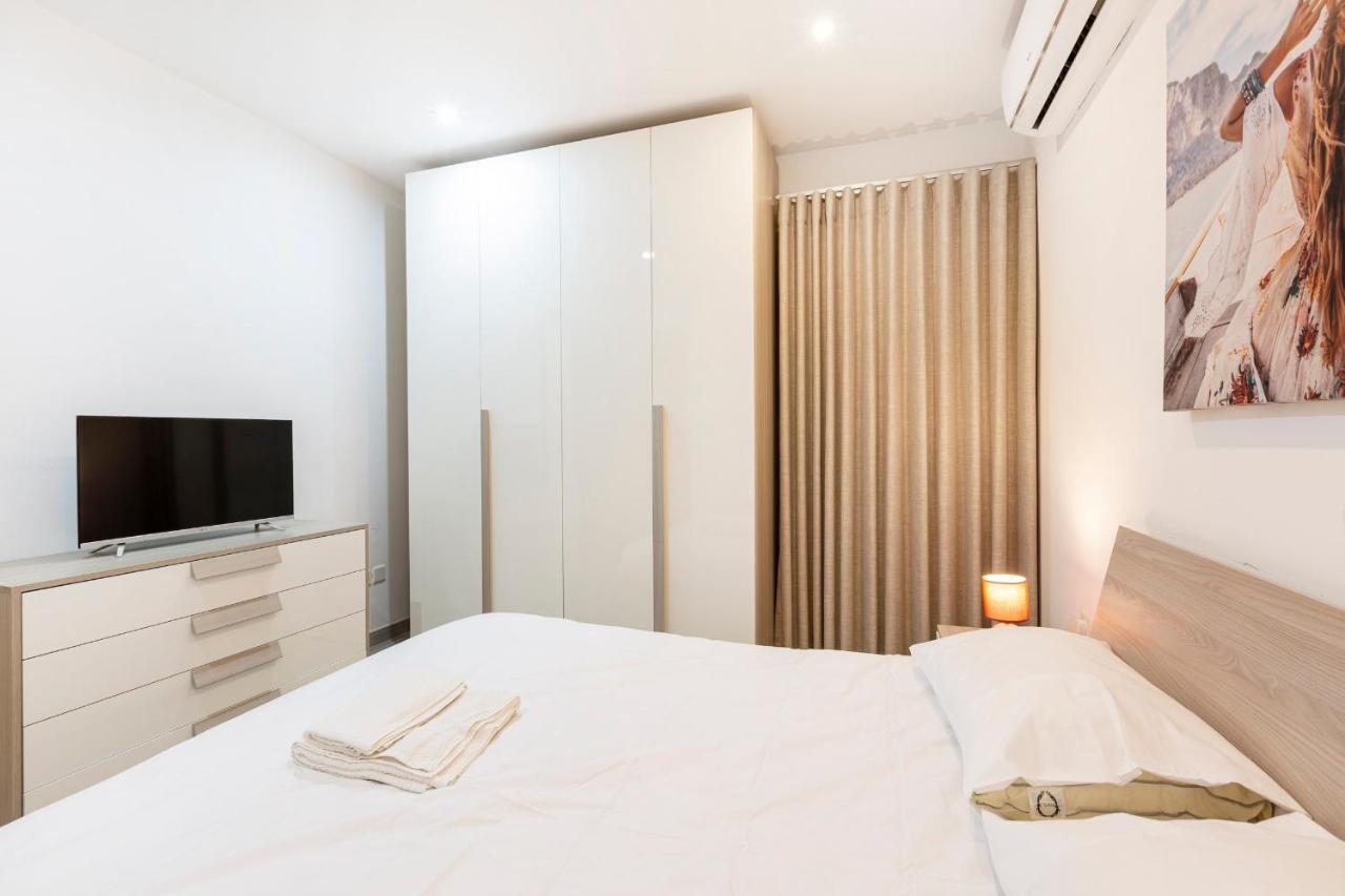Golden Flat In San Pawl-Hosted By Sweetstay Bahía de San Pablo Exterior foto